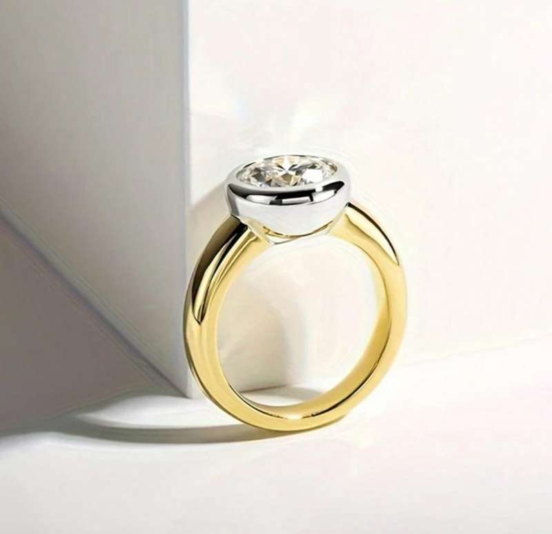 2CT Moissanite Bezel Setting Ring