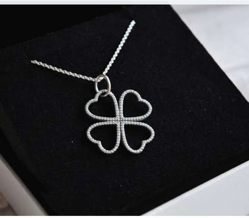 925 Silver Petals of Love Necklace