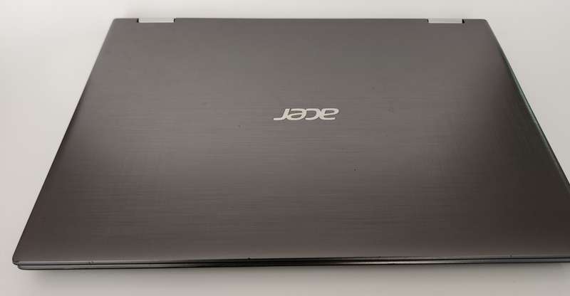 Acer Touch screen Core i3-6th Gen Laptop up for Grabs - ****** R30 SHIPPING *****