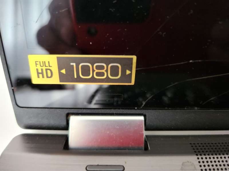 Acer Touch screen Core i3-6th Gen Laptop up for Grabs - ****** R30 SHIPPING *****