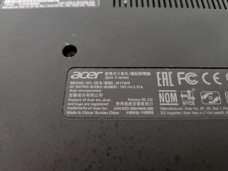 Acer Touch screen Core i3-6th Gen Laptop up for Grabs - ****** R30 SHIPPING *****