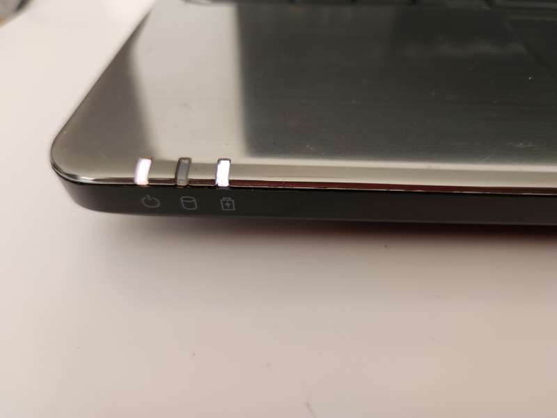 Dell core i3 Laptop