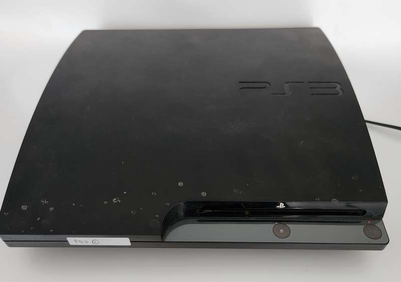 SONY PLAYSTATION 3  CONSOLE - MODEL CECH-2004B up for Grabs - ****** R30 SHIPPING *****