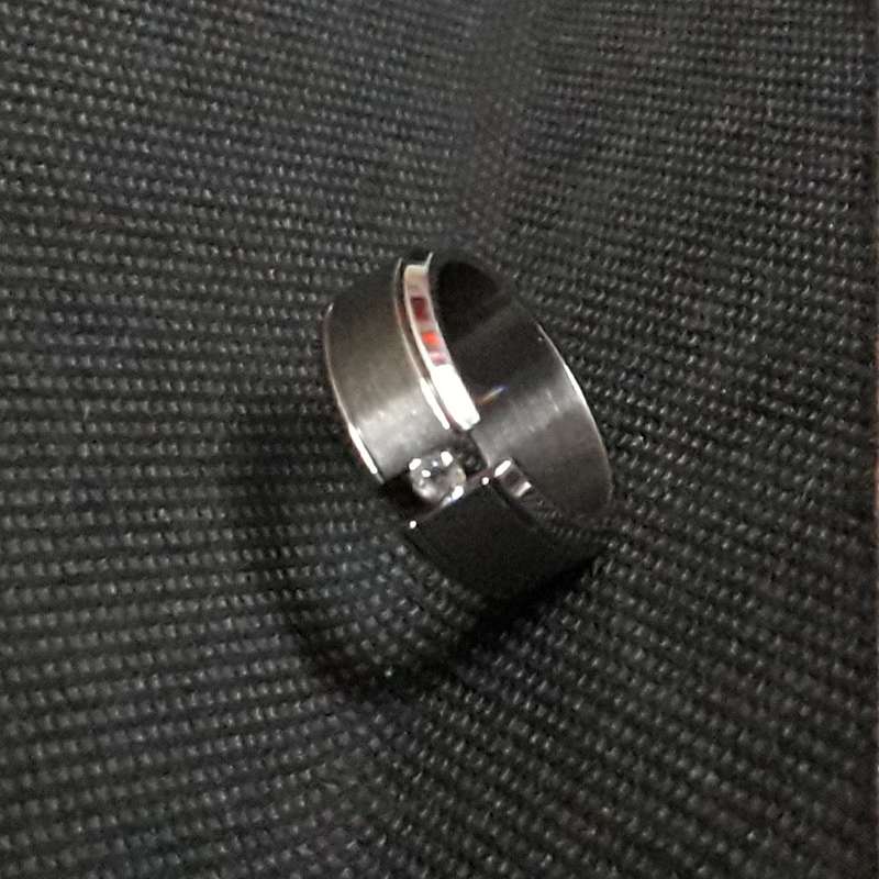 Stainless Steel Tension Band Ring with Cr. Diamond