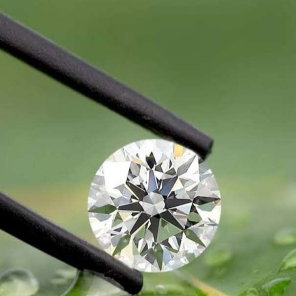 2.0 CT Simulated Diamond