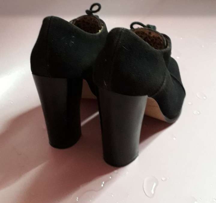Pre-loved Woolworths High Heel Boots | Size 3