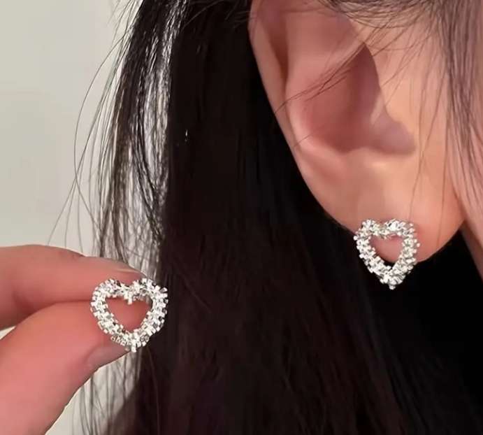 S925 Sterling Silver Filled Heart Earrings