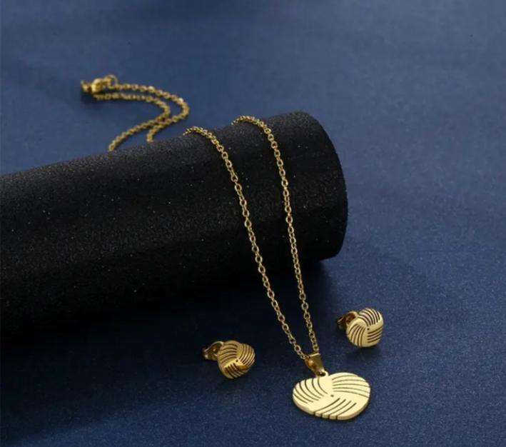 Stainless Steel Necklace and Earrings Set | Passionate Heart