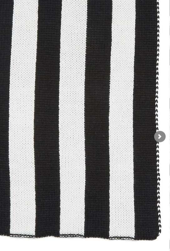 Oversized Monochrome Knitted Scarf | Unisex