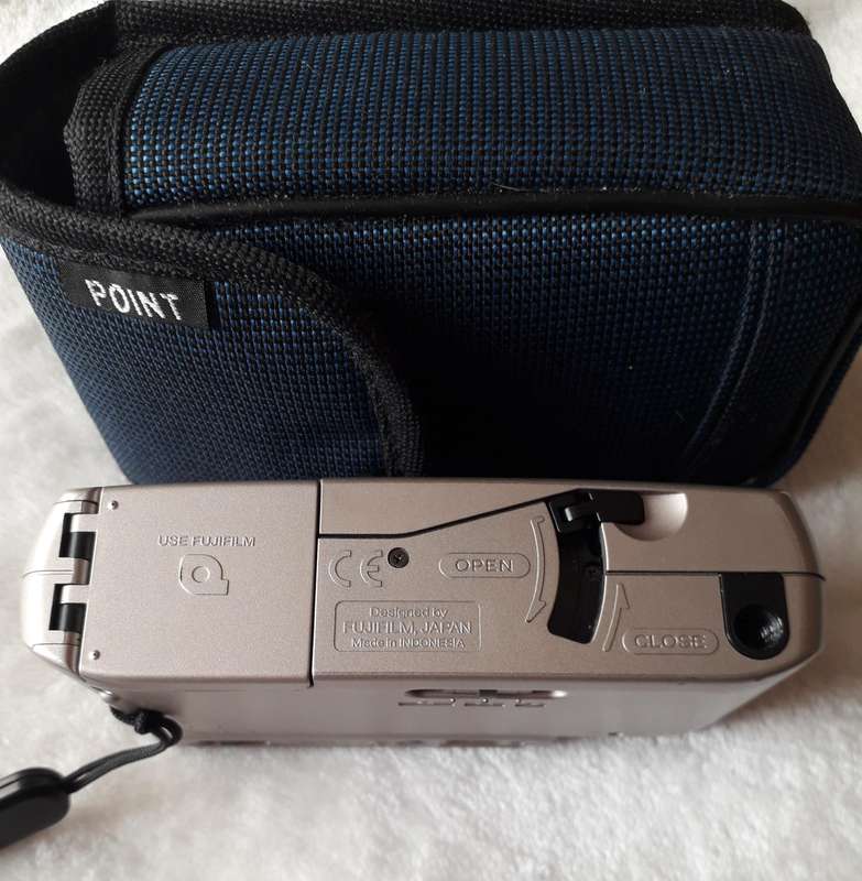 Vintage Camera with Protective Case | Used Pre-loved