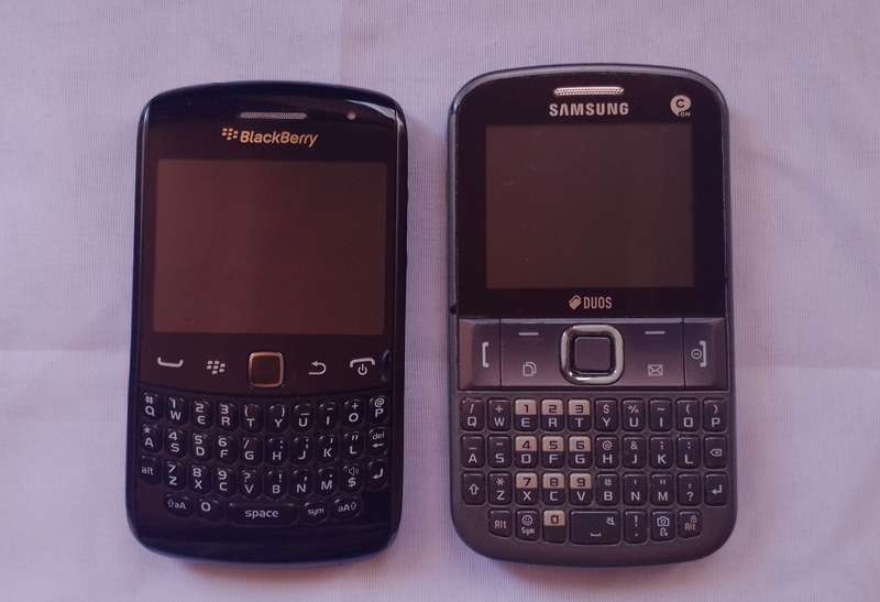 Vintage Samsung, Blackberry, Huawei, ZTE Cellphones etc