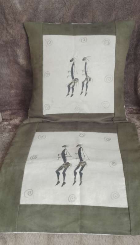Handmade Velvet Painted Cushion Covers Set