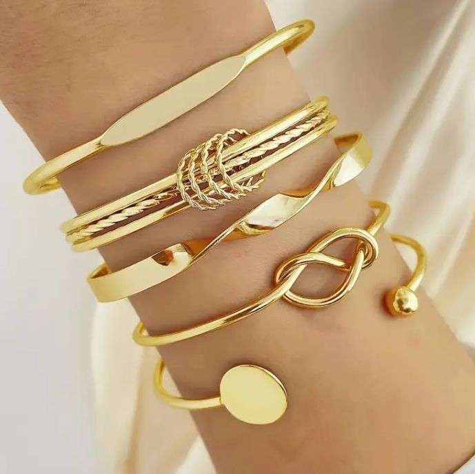 5 Piece Fashion Bangle Set