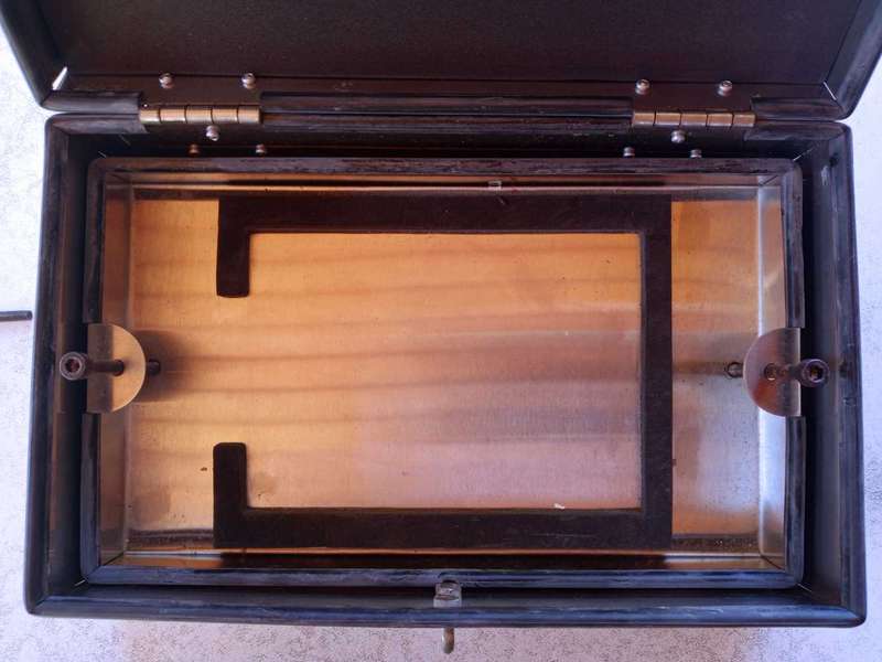Stainless steel cash box with Lucky Strike logo