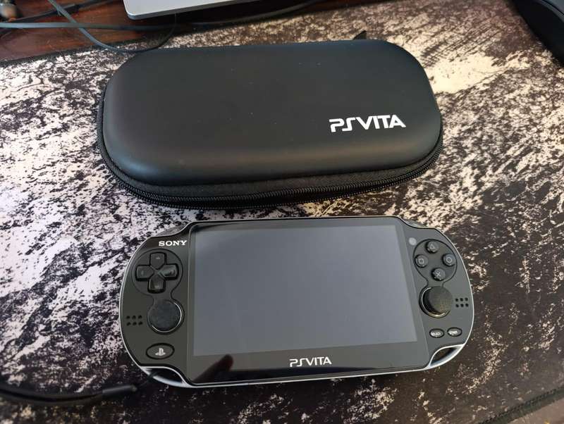 PlayStation Vita (PSVita) PCH-1104 3G/Wi-Fi  Custom Firmware + 256GB Storage  Enso CFW Installed