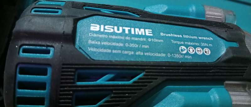 21V Brushless Angle Grinder and Wrench (Display Units)