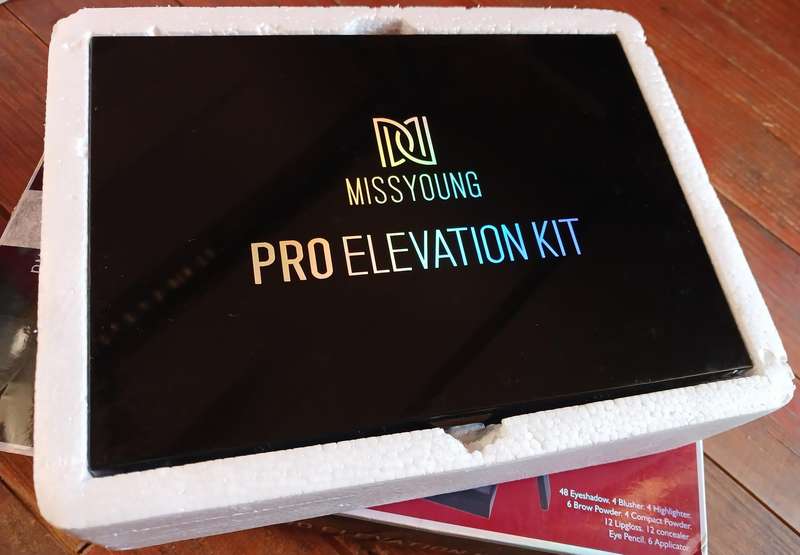 Miss Young Pro Elevation Make-up Kit