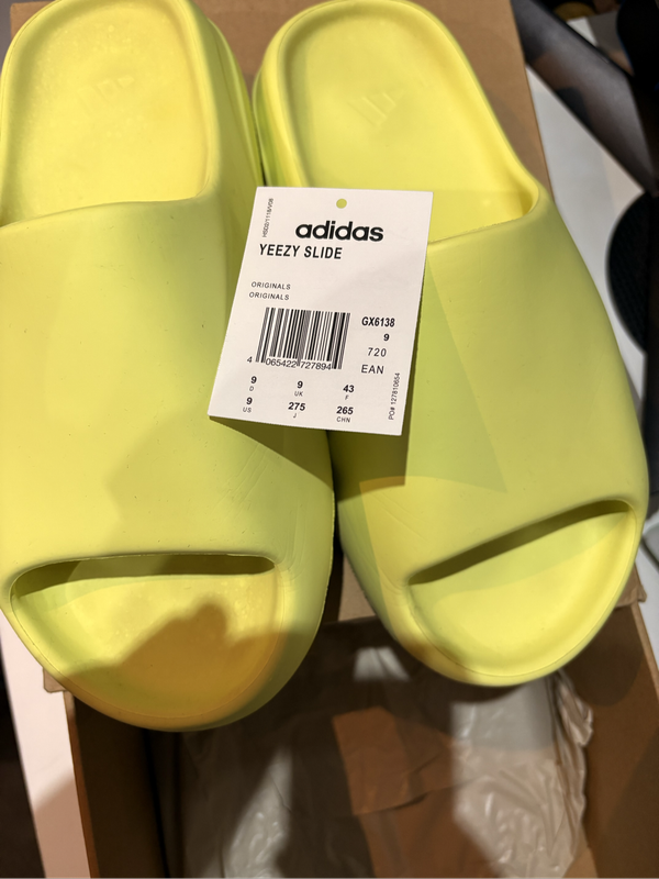 Original Yeezy Slides  Glow Green, approx. size UK 9