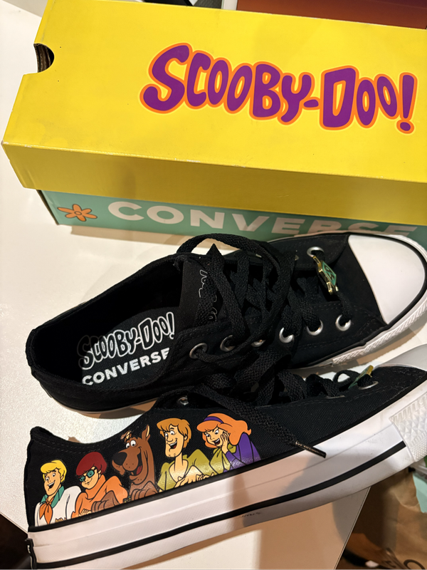Scooby-Doo x Converse Chuck Taylor All Star Low Top sneakersapprox. size UK 8