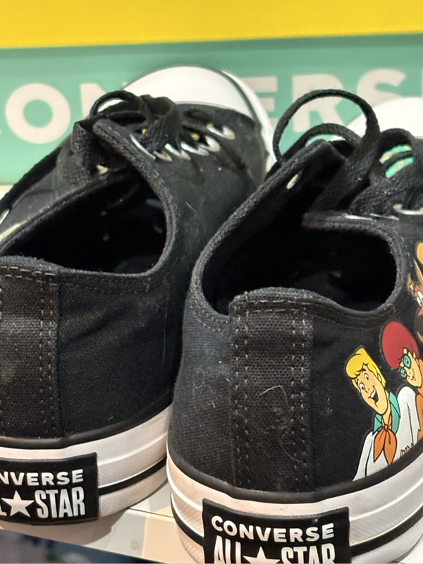 Scooby-Doo x Converse Chuck Taylor All Star Low Top sneakersapprox. size UK 8