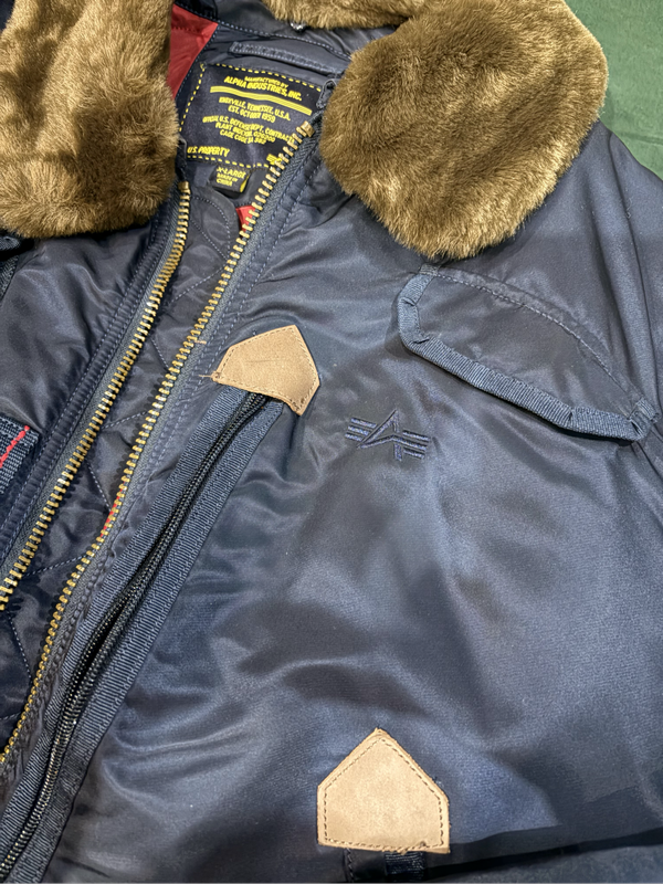 Alpha Industries Mens Jacket  Size XL  Fur Collar  Rare Design  Original