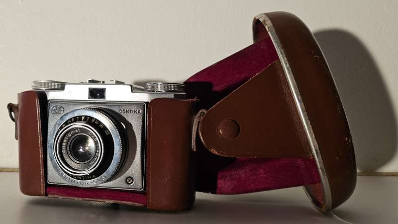 Zeiss Ikon Contina Ib - Film Camera