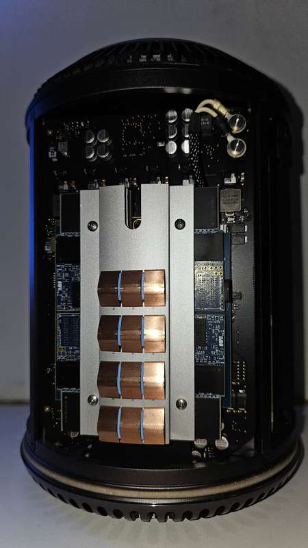 Apple Mac Pro Trashcan | Intel Xenon E5 3.9Ghz, 12GB Ram, 1TB SSD | Monster Specs
