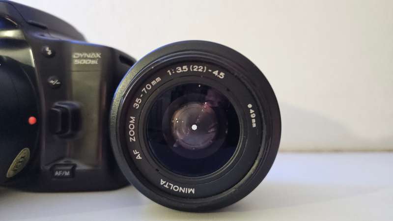 Minolta Dynax 500si + 2 Lenses
