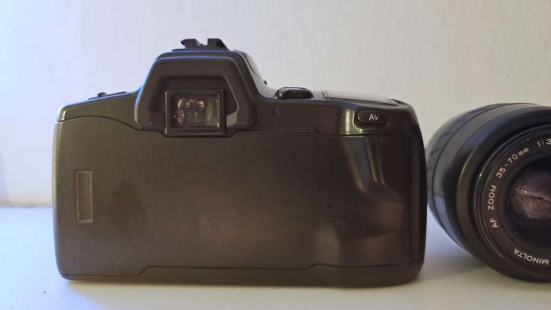 Minolta Dynax 500si + 2 Lenses