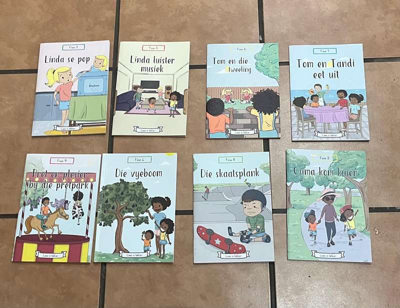 8x Afrikaans Reading Childrens books