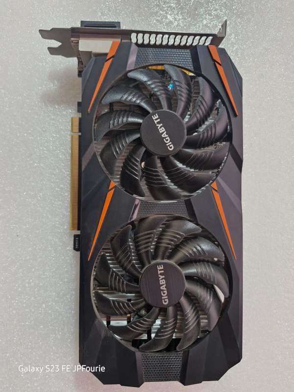 GIGABYTE GTX 1060 WindForce 2X OC 3Gb