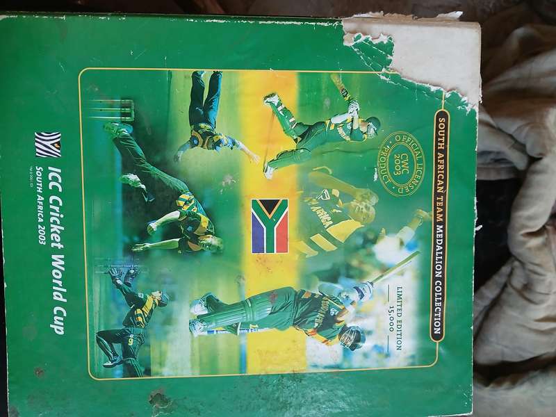 2003 cricket world cup medallion album and coins