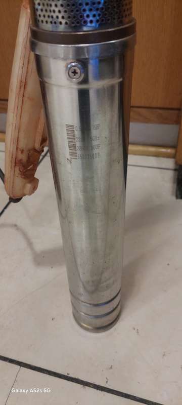 BOREHOLE WATER PUMP