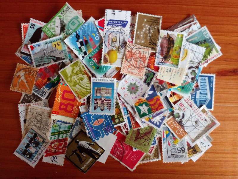 Netherlands Selection (100 stamps)