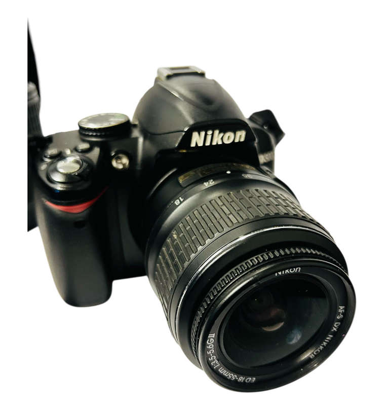 Nikon D300 Camera with  18-55mm with extra lens 55mm-200