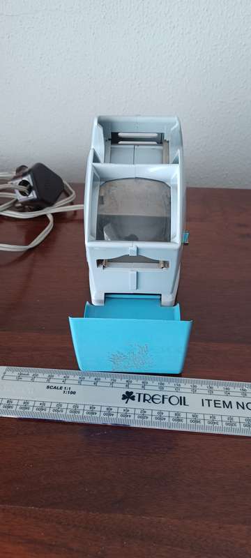 Vintage Zeiss Ikon Ikoscop slide projector