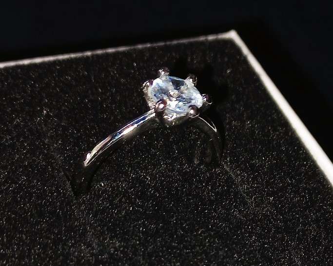 2 CARAT DIAMOND STONE SILVER ENGAGEMENT RING