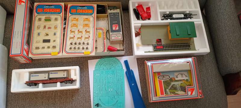 HO Model train sets