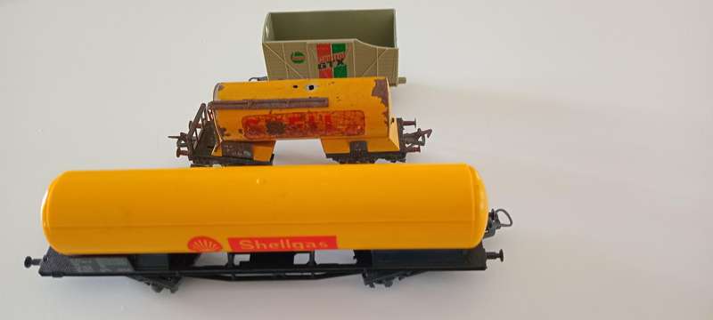 HO Model train sets