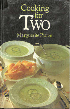 Cooking for Two. Marguerite Patten.