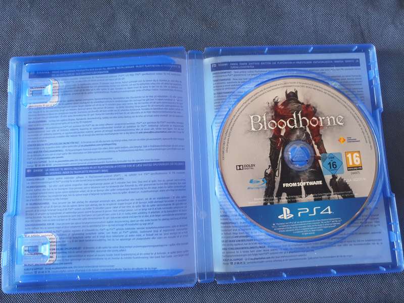 PS4 - Bloodborne