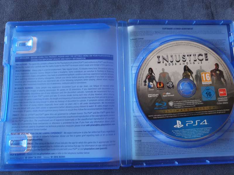 PS4 - Injustice Gods Among us - Ultimate edition