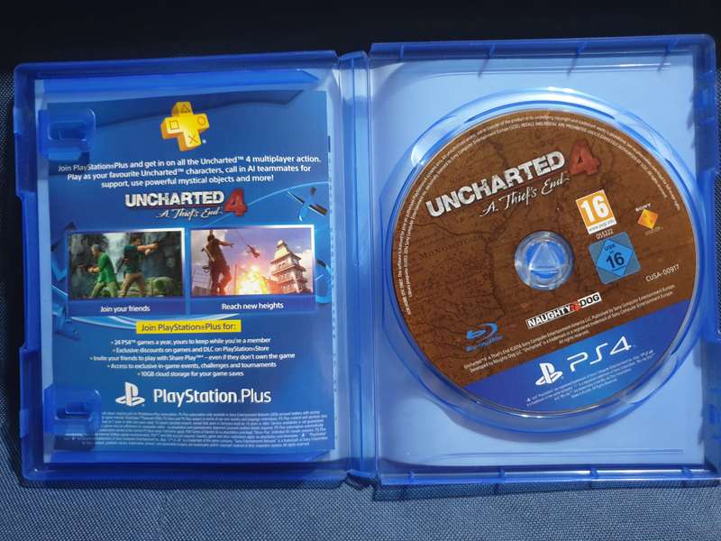 PS4 - Uncharted 4 - Bundle copy