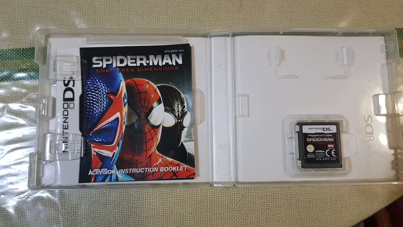 Nintendo DS - Spiderman: Shattered Dimensions