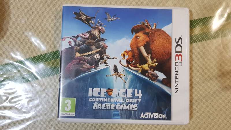 Nintendo 3DS game - Ice Age 4: Continental Drift Arctic Games