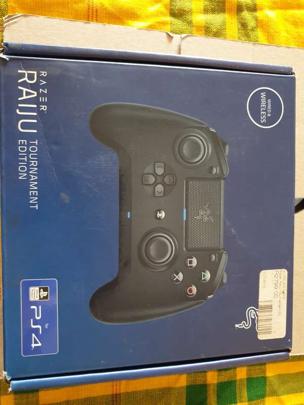 Razer Raiju Tournament Edition Wireless Gaming PS4 Controller