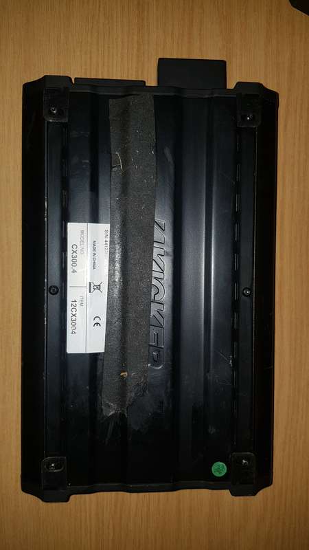 Kicker CX300.4 Amplifier
