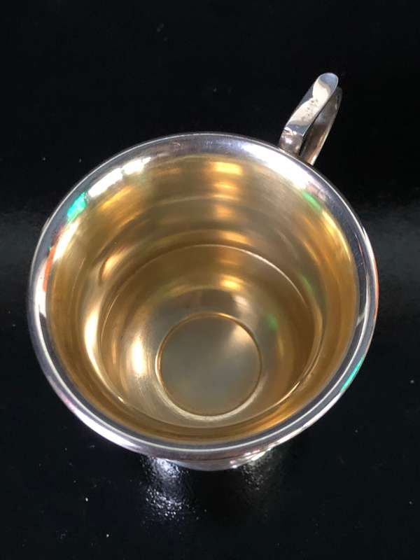 STERLING SILVER HALLMARKED BOXED CHRISTENING MUG DATED 1933 BY W.I. BROADLEY - 48.7g - ENGRAVED