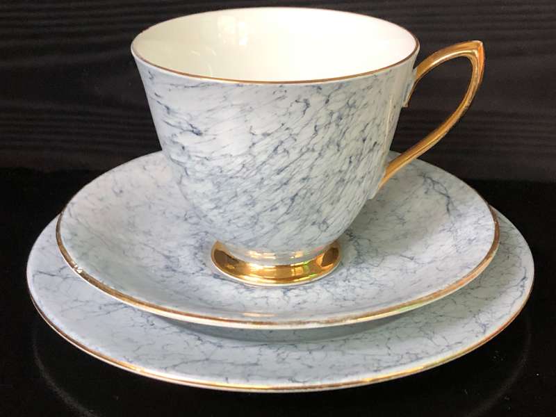 Royal Albert Gossamer Trio Std size cup size - Grey