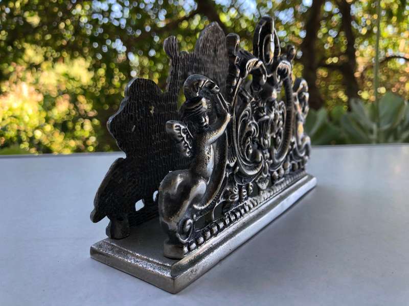Fantastic Art Nouveau heavy silver plated metal serviette holder